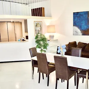 Appartement Central Apartment - Walk To Navona - Full Kitchen - Fast Wi-Fi & A-C, Rome