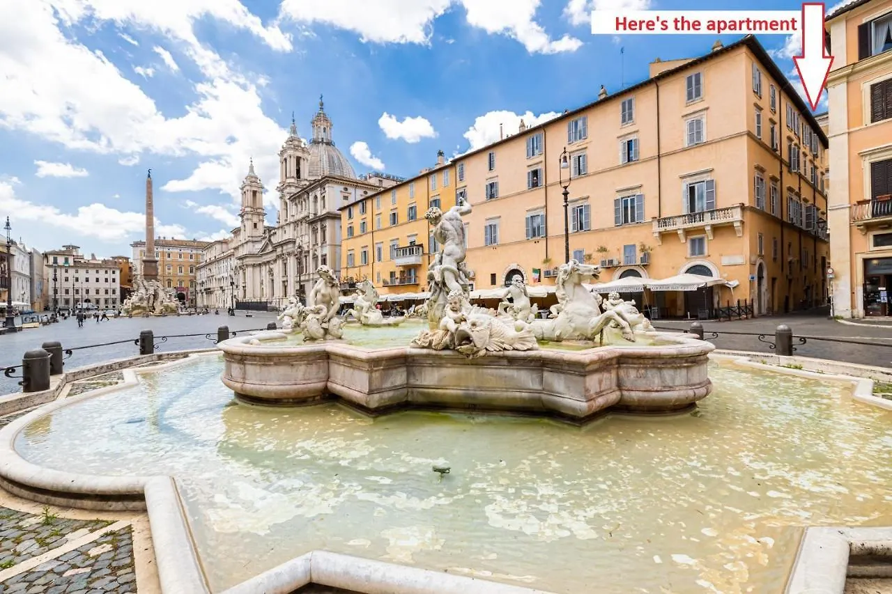 Roman Holiday Apartment For 6 By Piazza Navona 0*, Rome