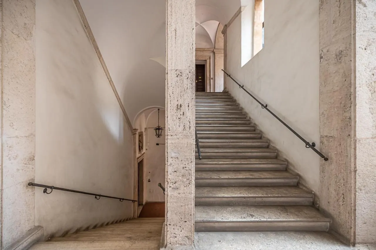 Roman Holiday Apartment For 6 By Piazza Navona